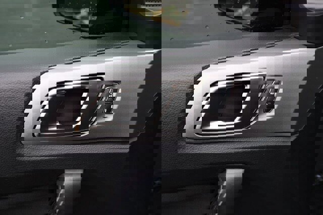 Certified 2022 Ford Ranger XLT w/ Equipment Group 301A Mid image 17