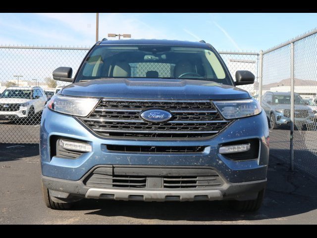 Certified 2020 Ford Explorer XLT w/ Equipment Group 202A image 4