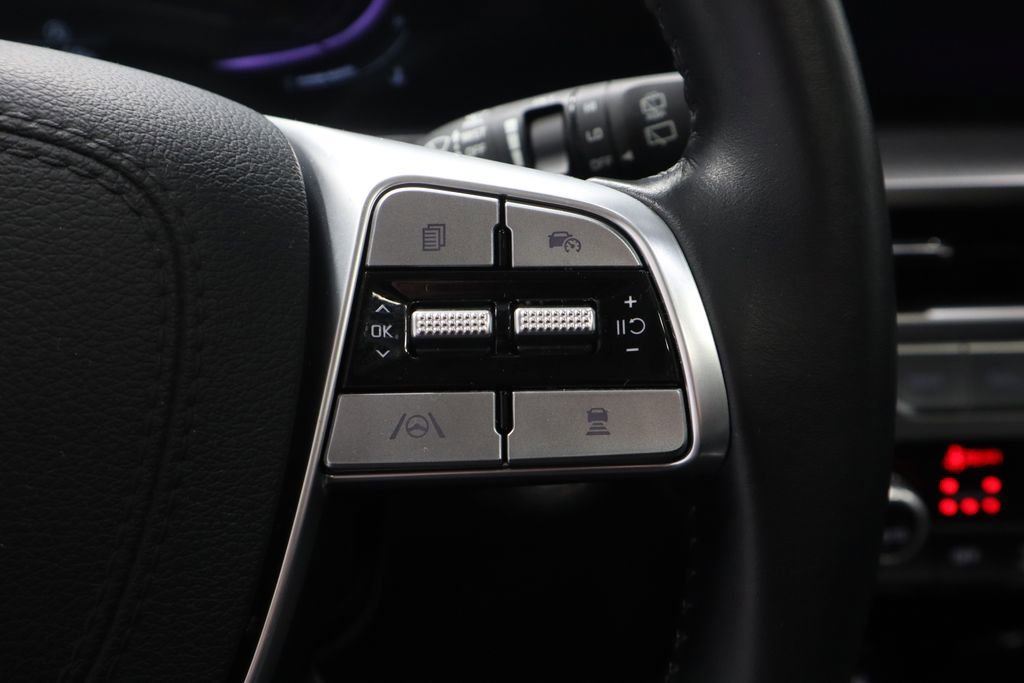 Used 2025 Kia Telluride S FWD image 27