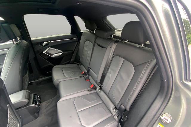 Used 2025 Audi Q3 2.0T Premium AWD/4WD image 21