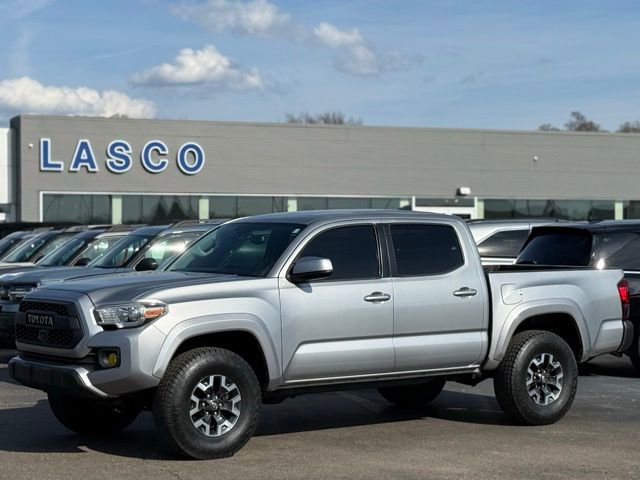 Used 2018 Toyota Tacoma SR5 image 1