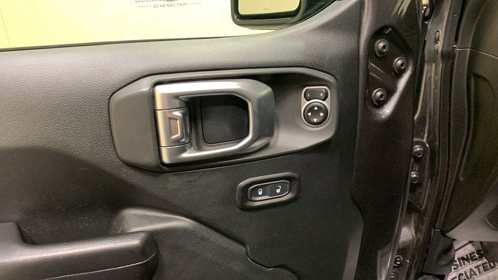 Used 2020 Jeep Wrangler Unlimited Sport S image 26