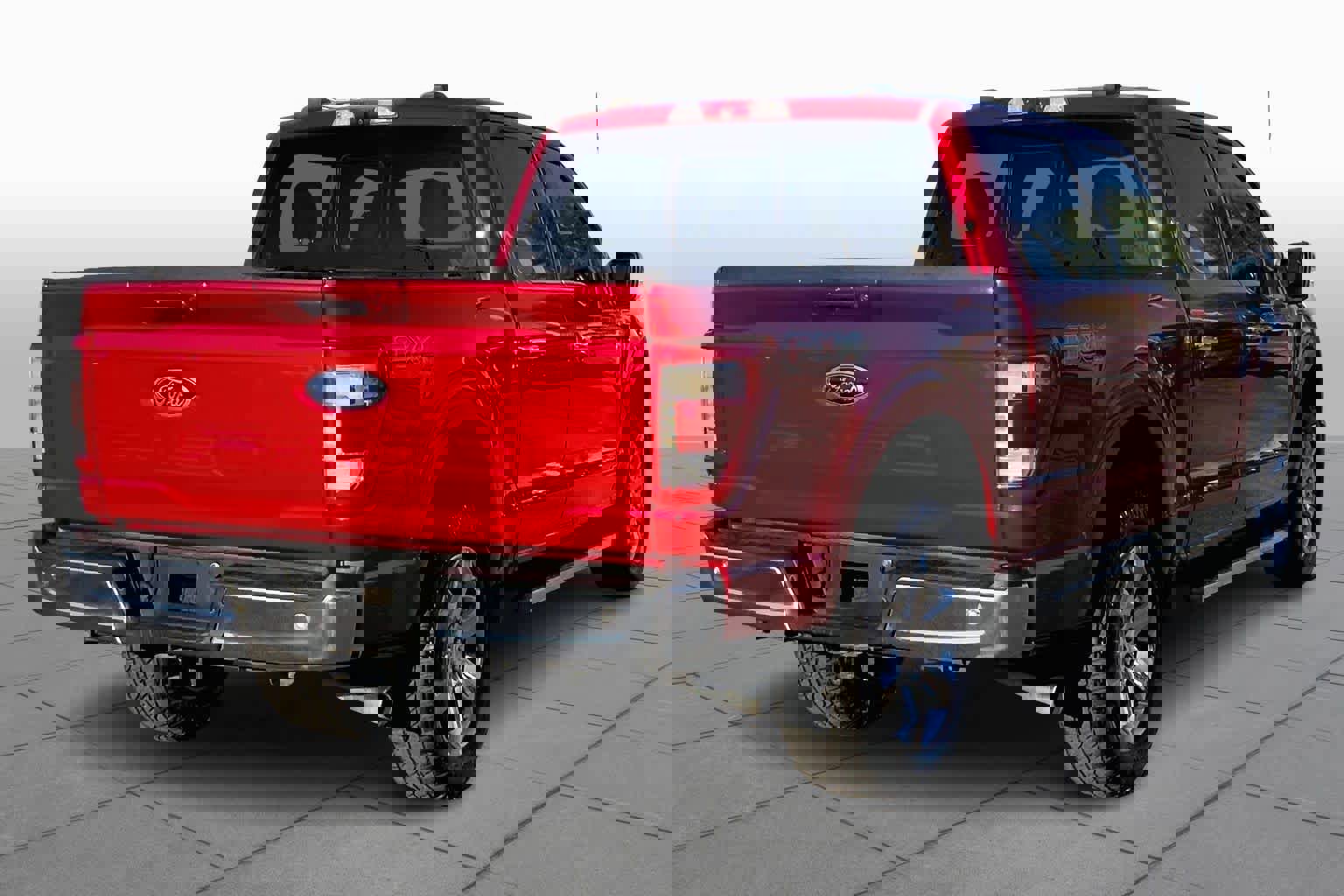 Certified 2021 Ford F150 Lariat w/ Equipment Group 502A High image 4