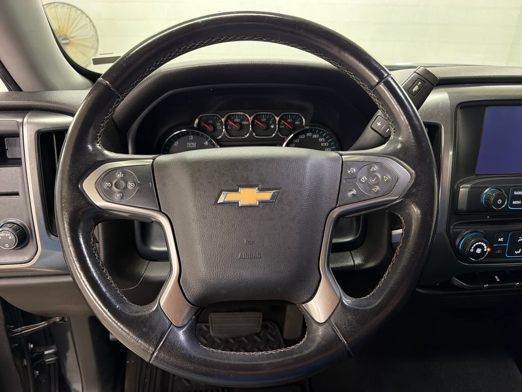 Used 2019 Chevrolet Silverado 1500 LT RWD image 18