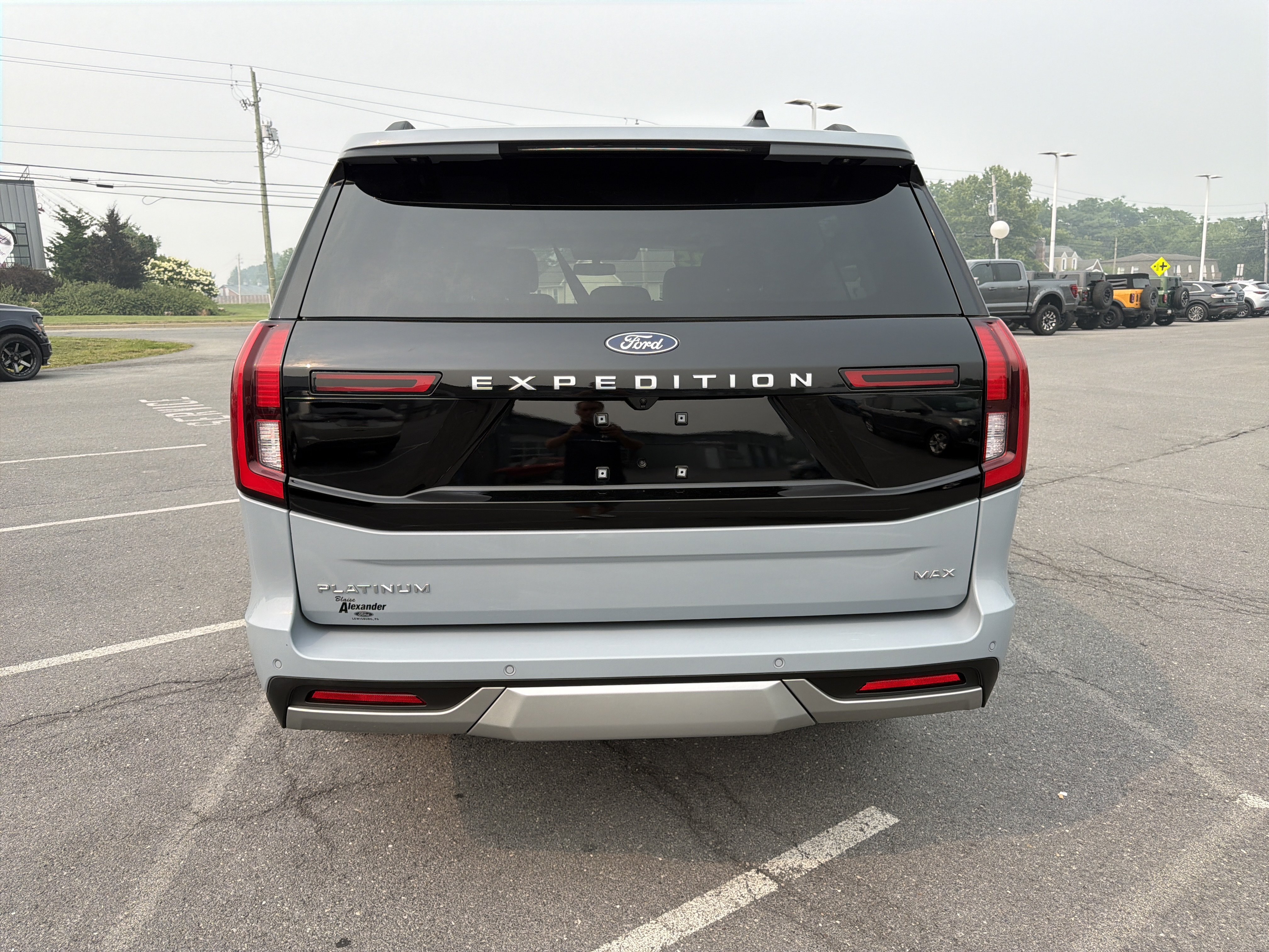 Certified 2025 Ford Expedition Max Platinum w/ Driver's Package AWD/4WD video 4