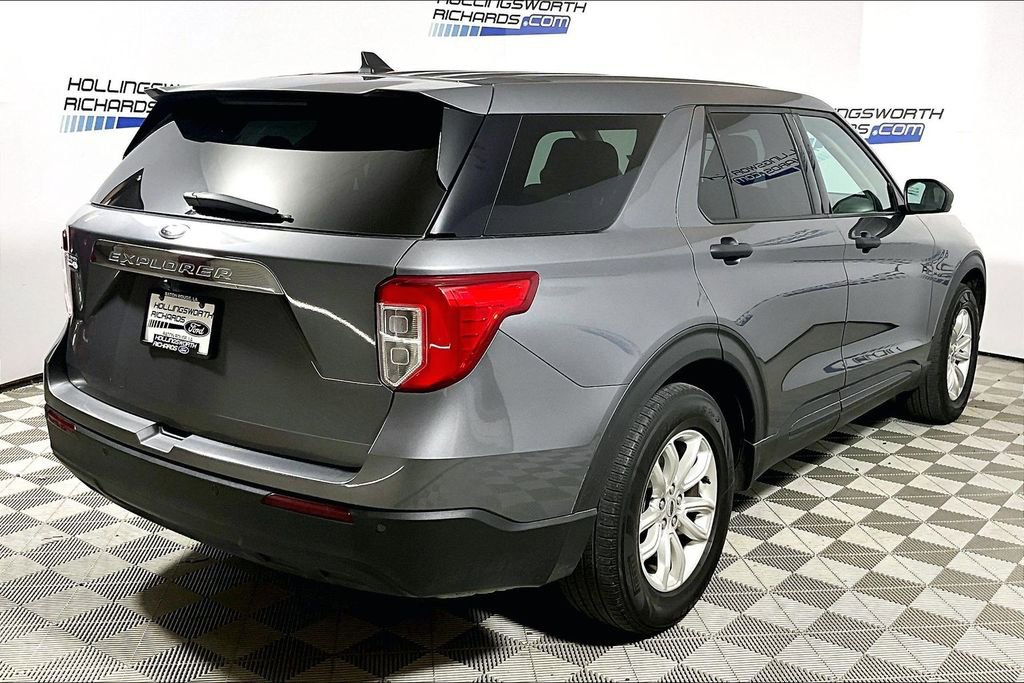 Certified 2021 Ford Explorer 2WD image 9