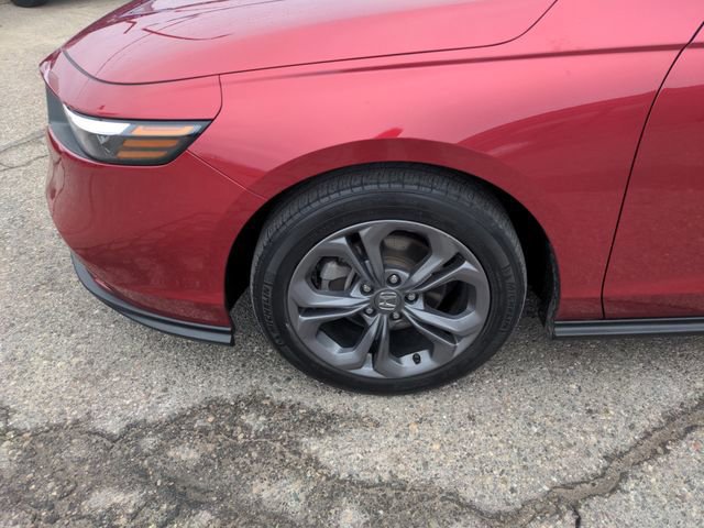 Used 2023 Honda Accord EX image 35