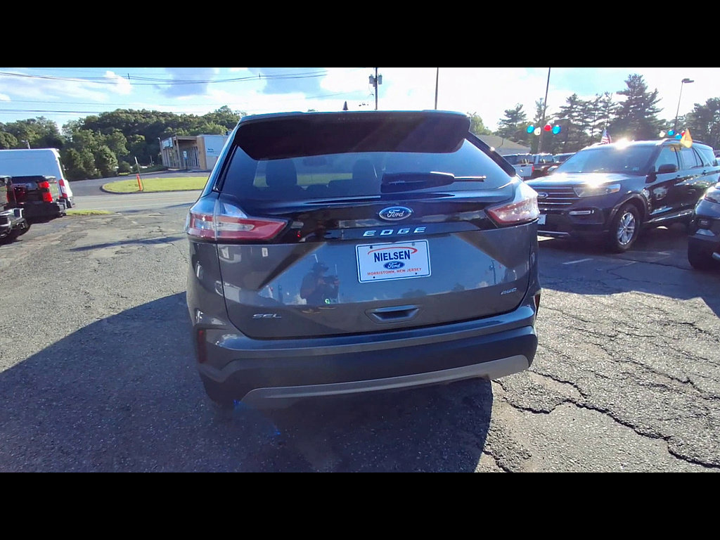 Certified 2024 Ford Edge SEL w/ Convenience Package AWD/4WD image 7