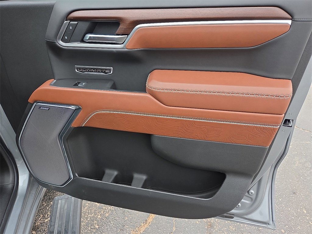 Used 2025 GMC Sierra 1500 Denali Ultimate image 14