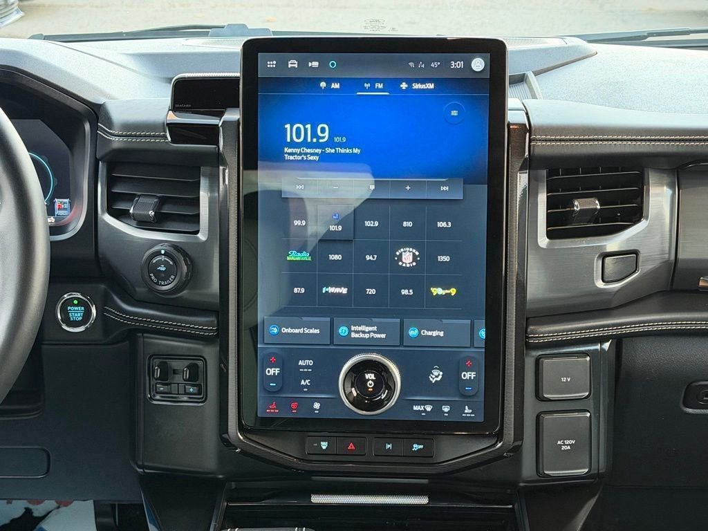 Certified 2024 Ford F150 Lightning Platinum image 19