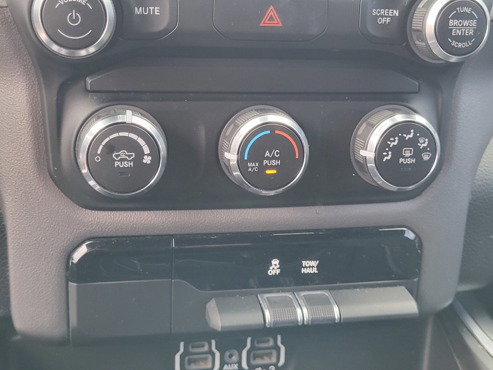 Used 2022 RAM 1500 Lone Star image 22