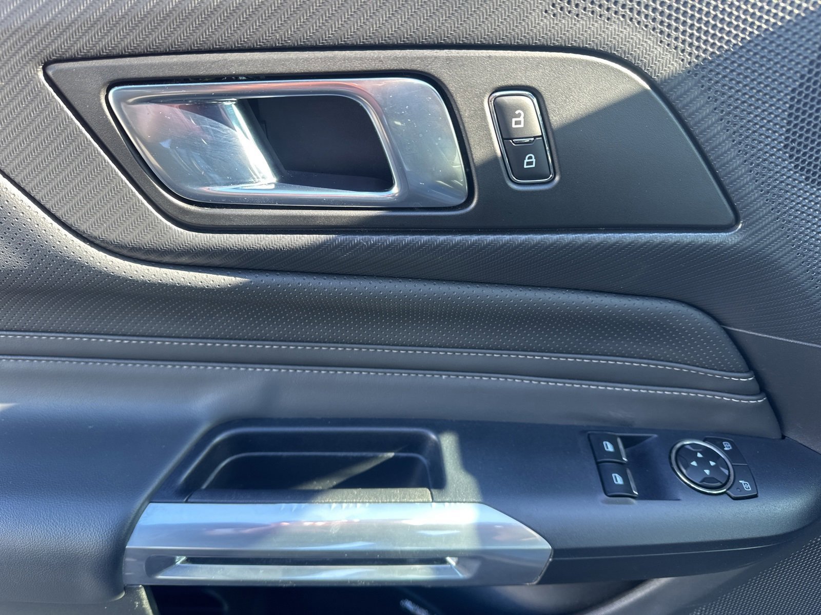 Certified 2024 Ford Mustang Premium image 19