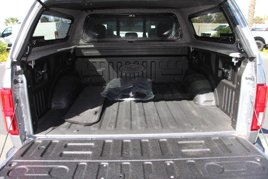Certified 2020 Ford F150 Platinum w/ Equipment Group 701A Luxury AWD/4WD image 24