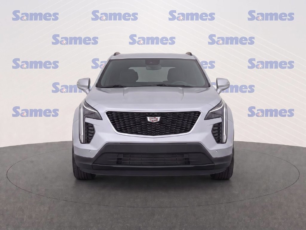 Used 2023 Cadillac XT4 Sport w/ Enhanced Visibility Package FWD image 5
