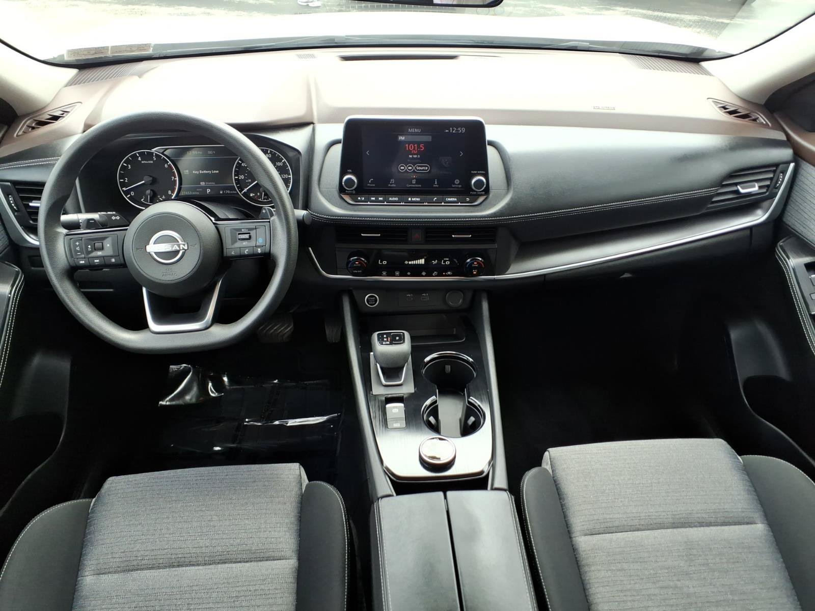 Used 2023 Nissan Rogue SV AWD/4WD image 11