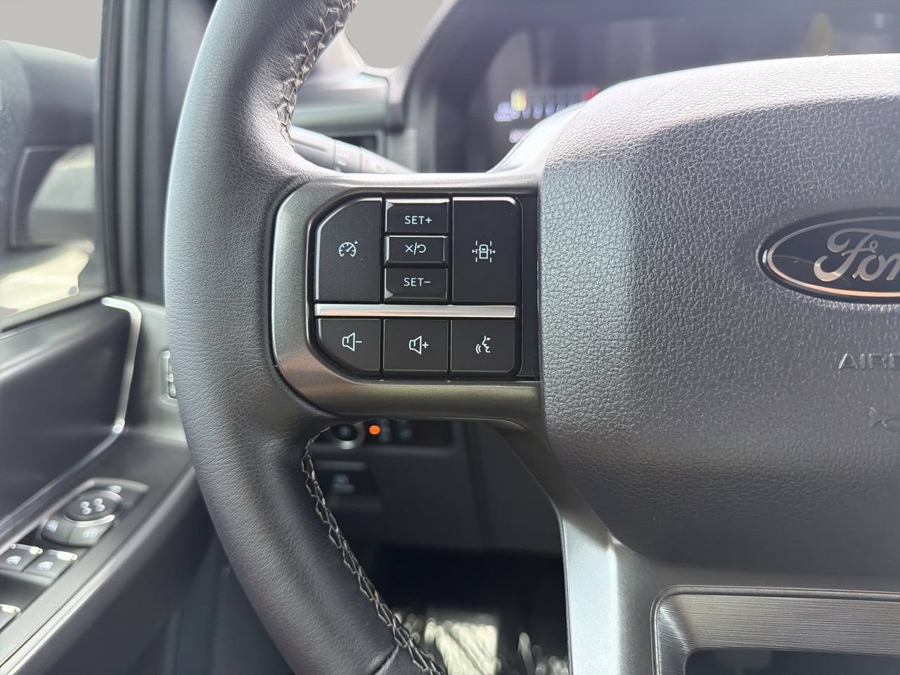 Certified 2024 Ford F150 XLT w/ XLT Black Appearance Package RWD image 27