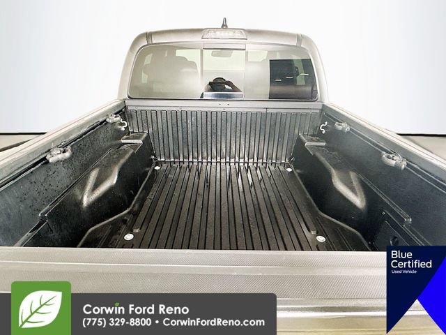 Used 2023 Toyota Tacoma TRD Off-Road w/ Technology Package AWD/4WD image 28