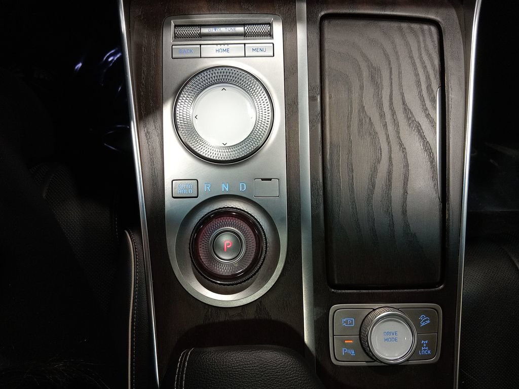 Used 2022 Genesis GV80 3.5T Advanced + AWD/4WD image 25