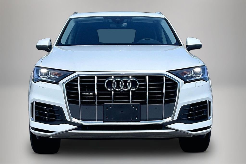 Used 2022 Audi Q7 3.0T Premium AWD/4WD image 3