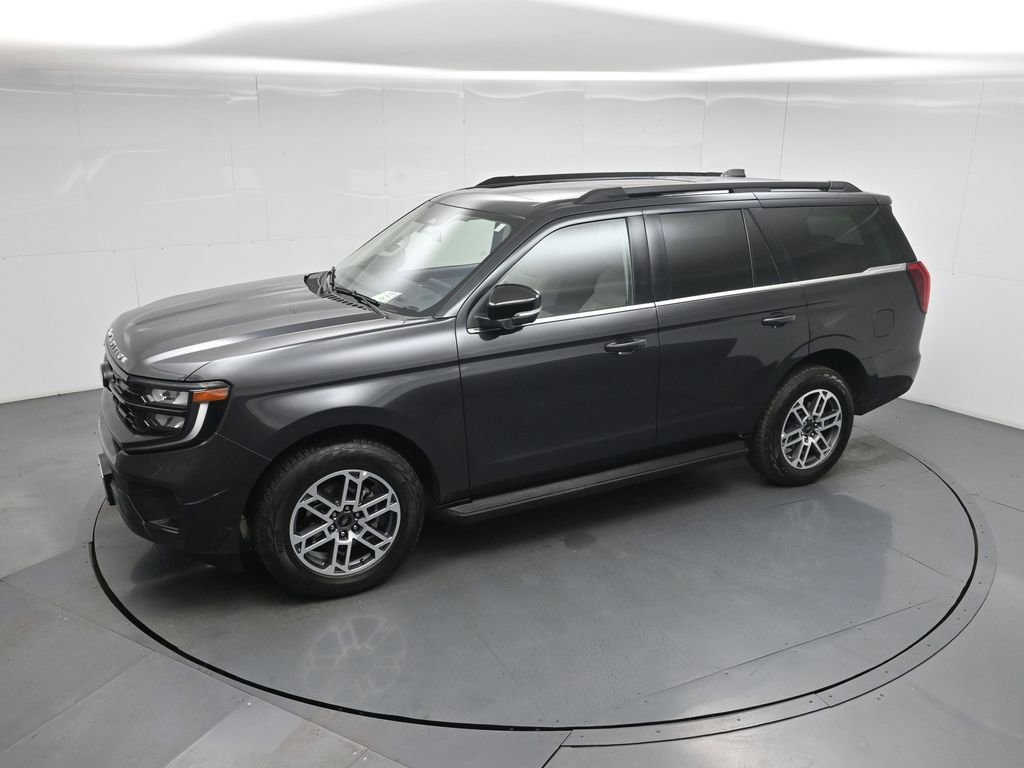 Certified 2025 Ford Expedition Active AWD/4WD image 44