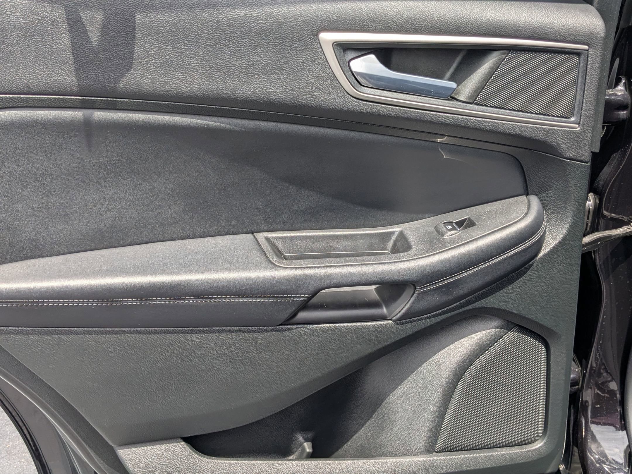 Certified 2023 Ford Edge SEL w/ Convenience Package image 25