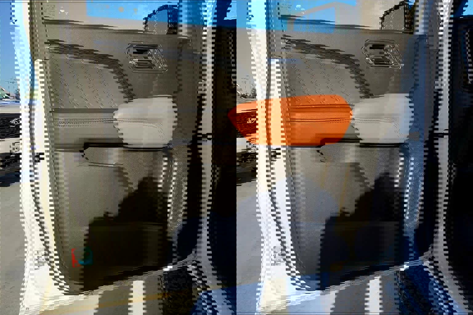 Used 2023 GMC Canyon AT4 w/ AT4 Premium Package image 27