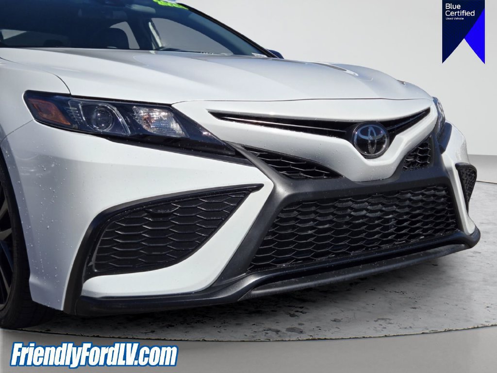 Used 2023 Toyota Camry SE FWD image 10