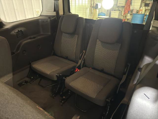 Certified 2018 Ford Transit Connect XL image 15