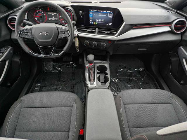 Used 2026 Chevrolet Trax RS w/ Sunroof Package FWD image 21