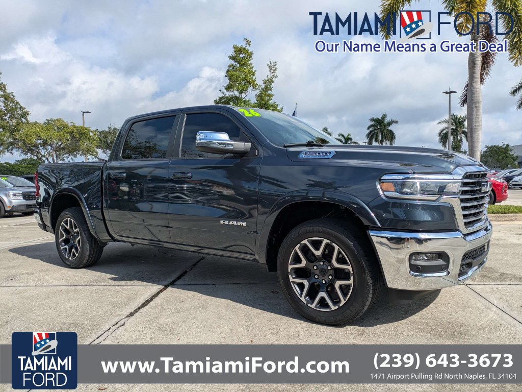 Used 2026 RAM 1500 Laramie AWD/4WD image 1
