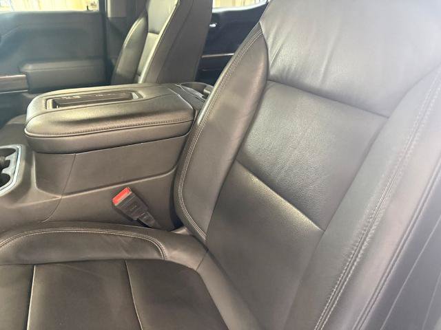 Used 2020 Chevrolet Silverado 1500 RST AWD/4WD image 39