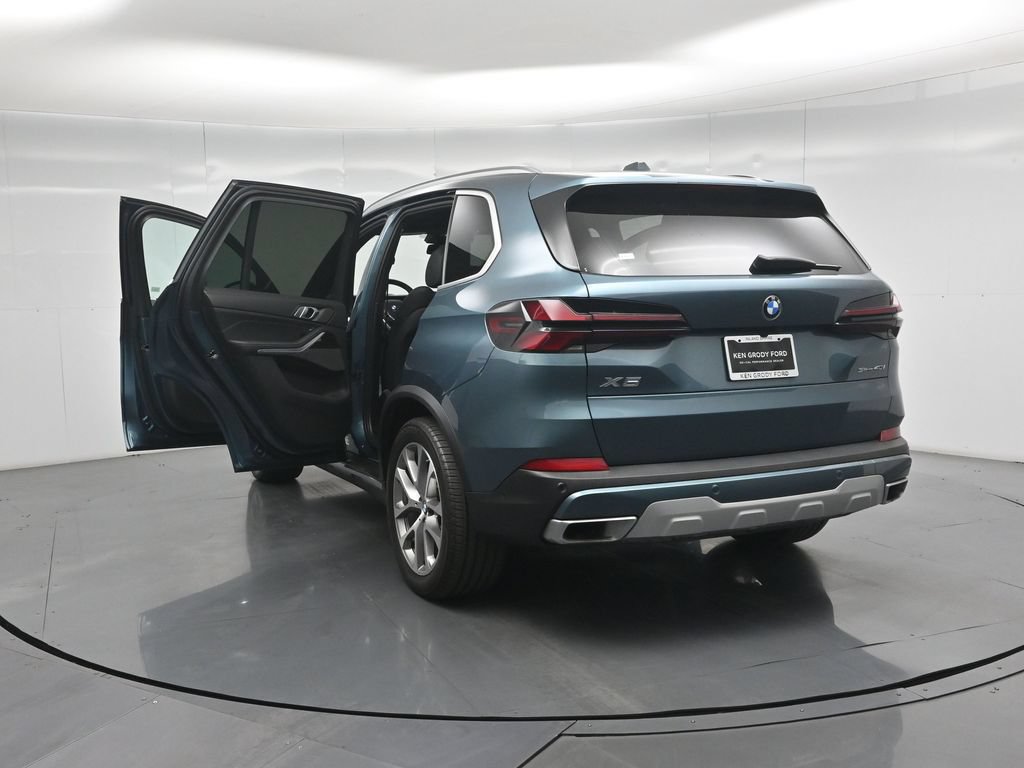Used 2024 BMW X5 sDrive40i RWD image 34