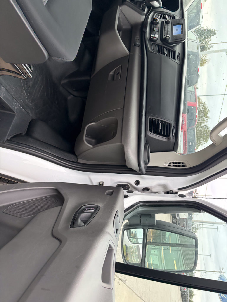 Certified 2025 Ford Transit 250 Low Roof w/ Exterior Upgrade Package RWD image 17