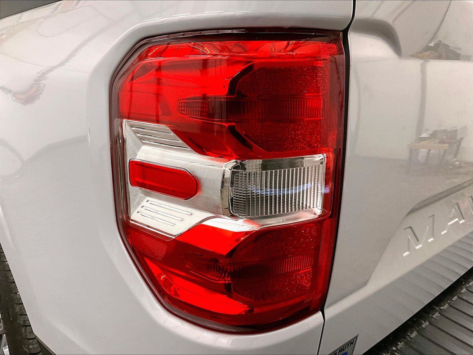 Certified 2025 Ford Maverick XLT w/ XLT Luxury Package FWD image 28