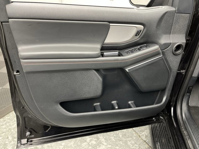 Certified 2025 Ford Expedition Max Active AWD/4WD image 11