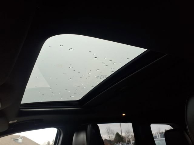 Used 2021 Jeep Grand Cherokee Limited image 14