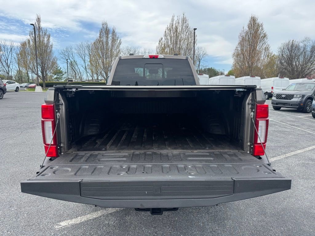 Certified 2022 Ford F350 Lariat w/ Lariat Ultimate Package AWD/4WD image 21