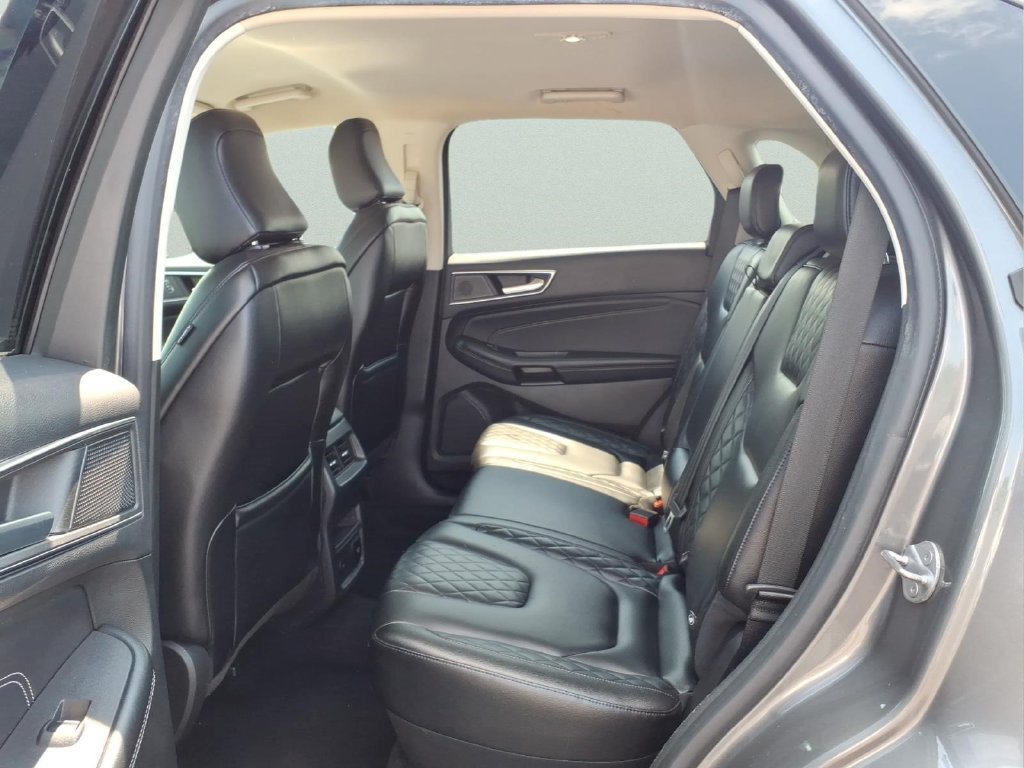 Certified 2023 Ford Edge Titanium AWD/4WD image 12