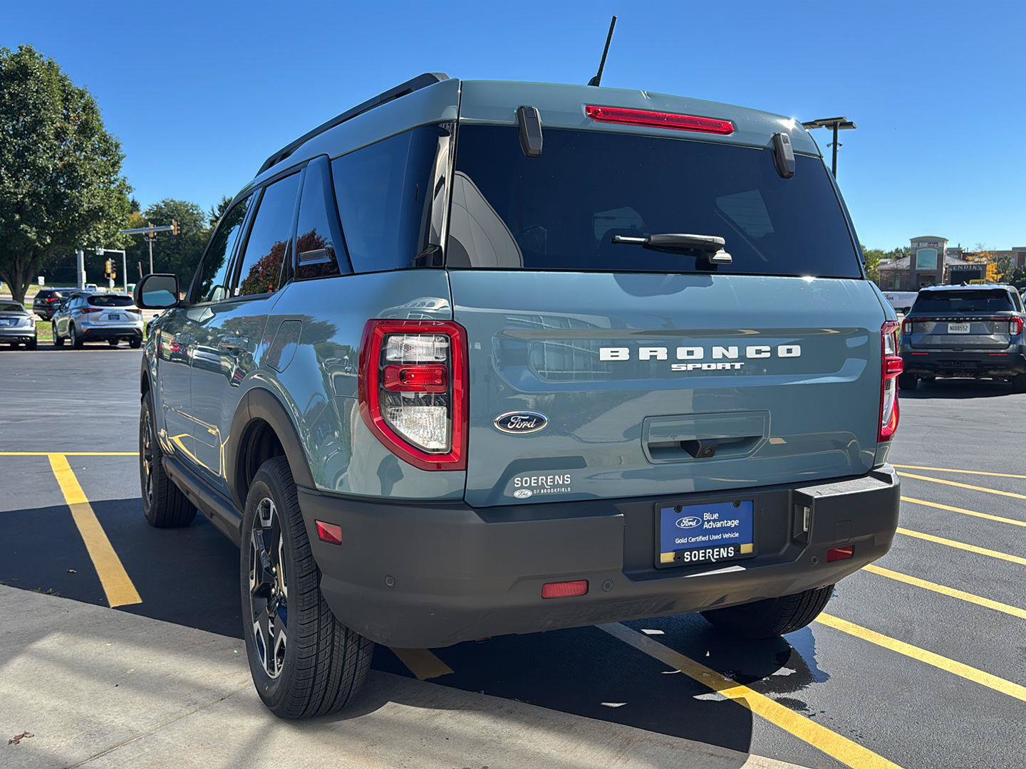 Certified 2023 Ford Bronco Sport Outer Banks AWD/4WD image 28
