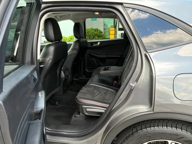 Certified 2022 Ford Escape SEL w/ SEL Stealth AWD Package image 13