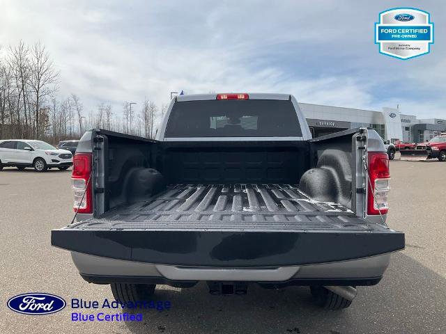 Used 2024 RAM 2500 Big Horn w/ Sport Appearance Package image 21