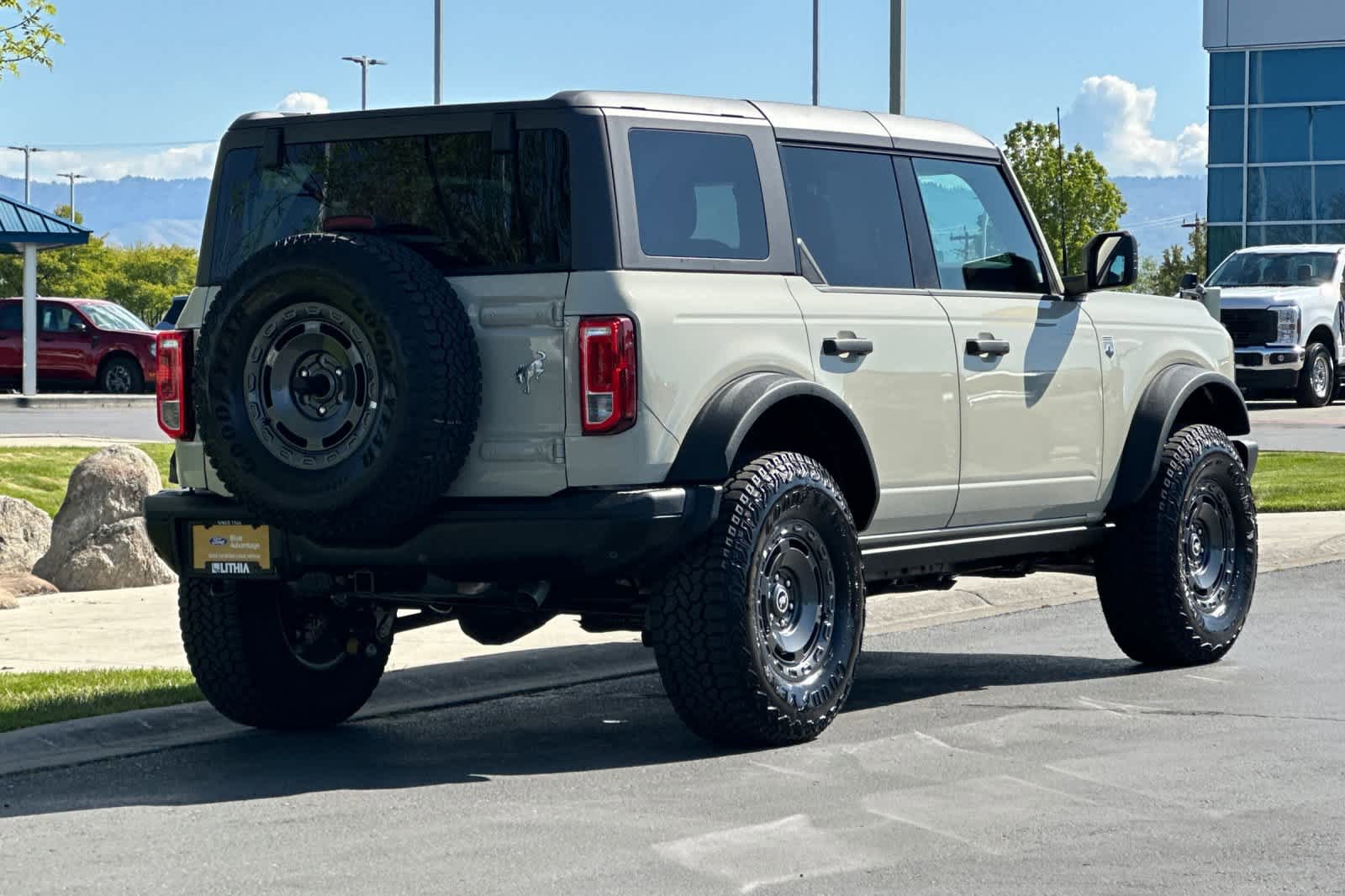 Certified 2025 Ford Bronco Big Bend w/ Black Diamond Package AWD/4WD video 2