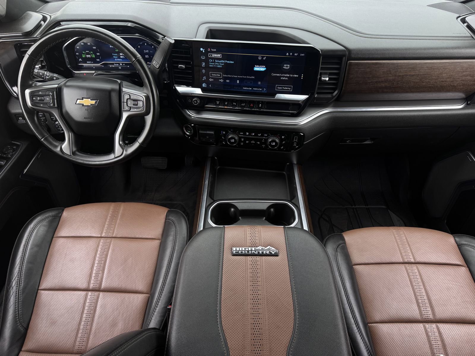 Used 2024 Chevrolet Silverado 3500 High Country w/ Technology Package image 14