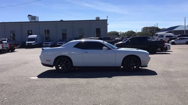 Used 2019 Dodge Challenger SXT w/ Blacktop Package image 6