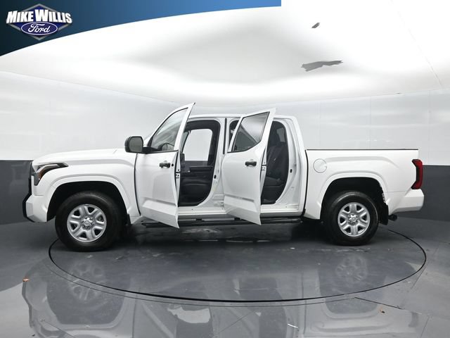 Used 2024 Toyota Tundra SR w/ SR Tow Package AWD/4WD image 28
