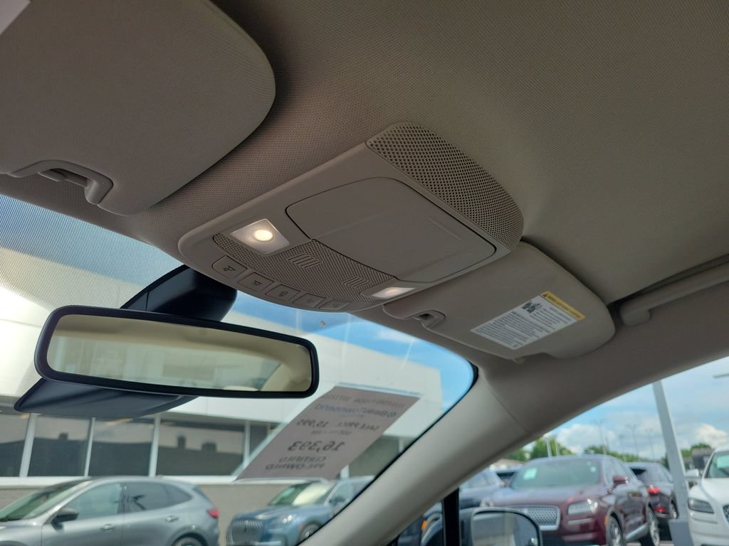 Certified 2020 Ford Fusion SE FWD image 30