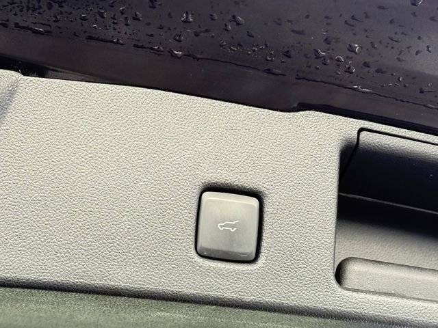 Certified 2024 Ford Escape ST-Line w/ Tech Pack #1 image 29