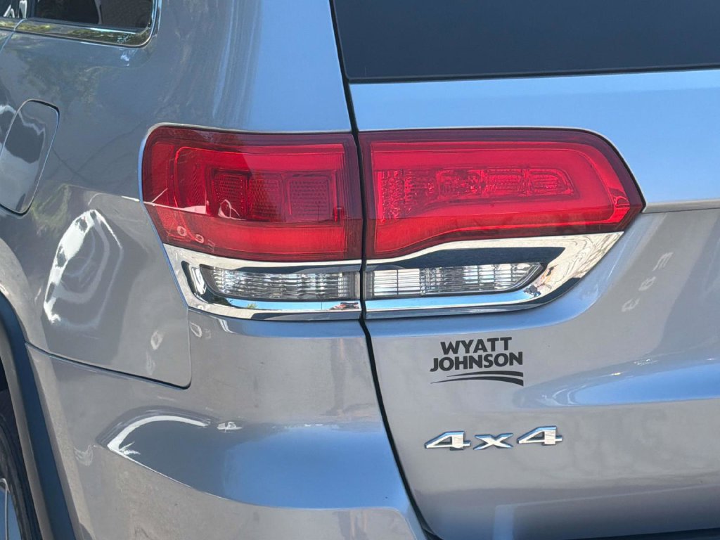Used 2019 Jeep Grand Cherokee Limited w/ Luxury Group II AWD/4WD image 12