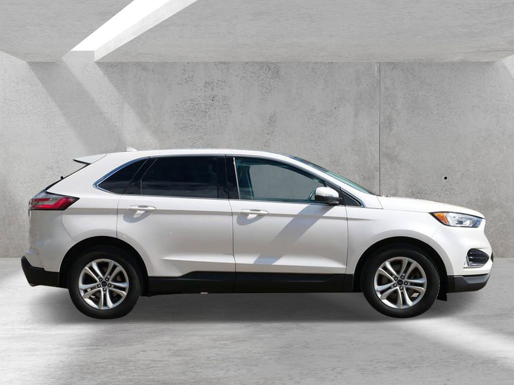 Certified 2019 Ford Edge SEL w/ Equipment Group 201A AWD/4WD image 2