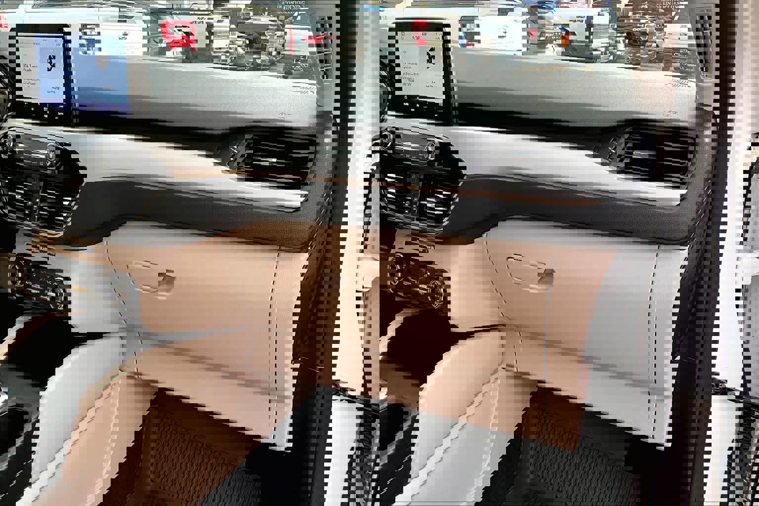 Certified 2022 Ford Escape SE w/ Convenience Package image 38